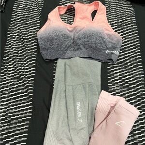 Gymshark seamless Sports Bra and Leggings - Pink and Gray